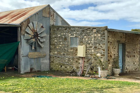 Kangaroo Island Half Day Food And Wine Trail Tour - Tourism Cairns 1