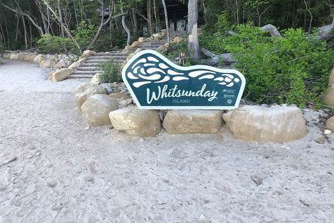 2 Night Small Group Whitsundays Sailing Adventure Aboard Mandrake - Tourism Cairns 1