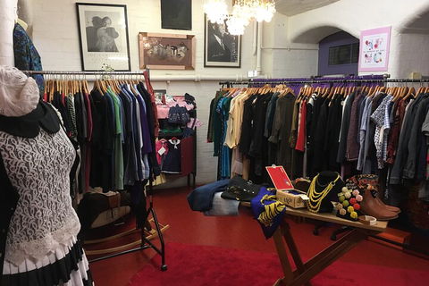 Urban Vintage Walking Tour - Tourism Cairns 0