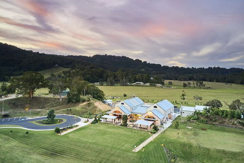 The Tweed Distiller - Tourism Cairns 4
