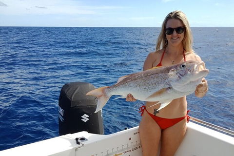 1/2 Day 5 Hour Offshore Fishing Charter - Tourism Cairns 0