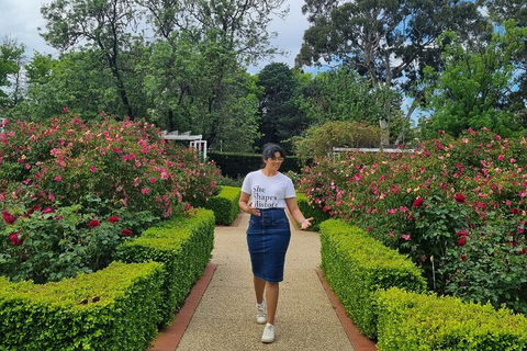 Women's History Walking Tour With Local Guide In Canberra - Tourism Cairns 1