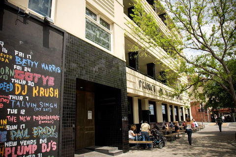 Live Music Melbourne Bus Tour - Tourism Cairns 2